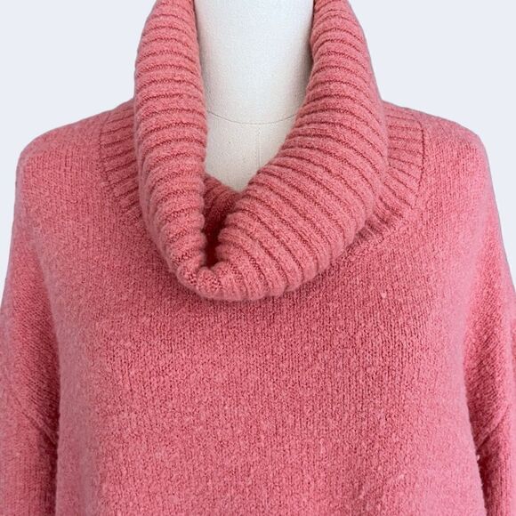 RACHEL ZOE EUC drop shoulder Wool mix turtle neck in Dusty Pink Size M - Picture 2 of 8
